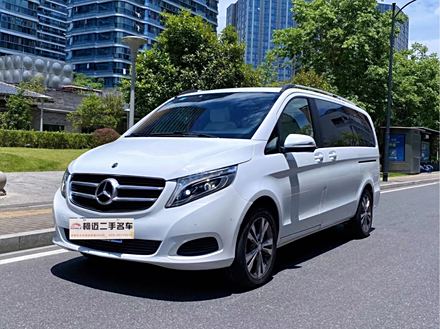 成都奔驰V级价格优惠10万