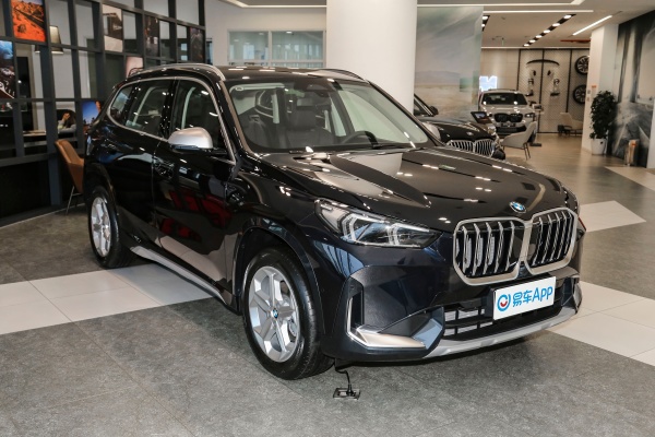 成都捷豹XFL价格最低24.08万起 优惠高达17.61万