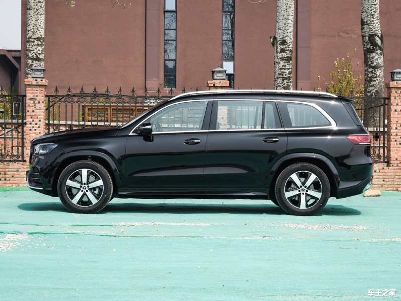 都江堰奔驰GLS最低109.38万起售 暂无优惠