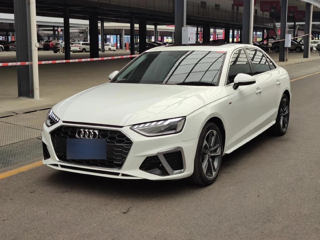 青羊奥迪A4L优惠13.98万 最低仅售20.40万