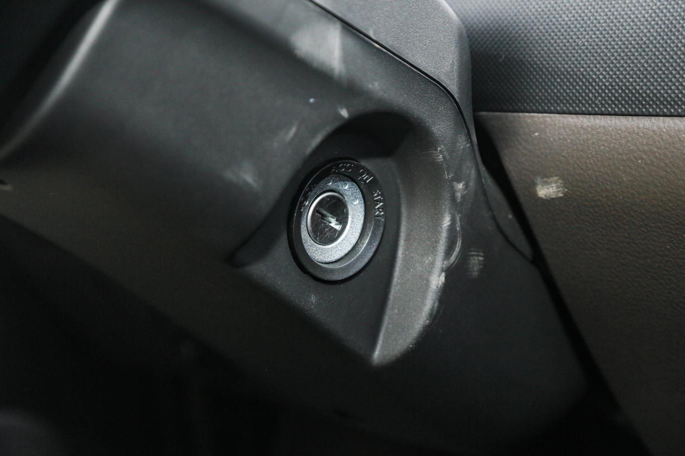 青羊五菱荣光小卡价格3.96万起 最高优惠0.01万