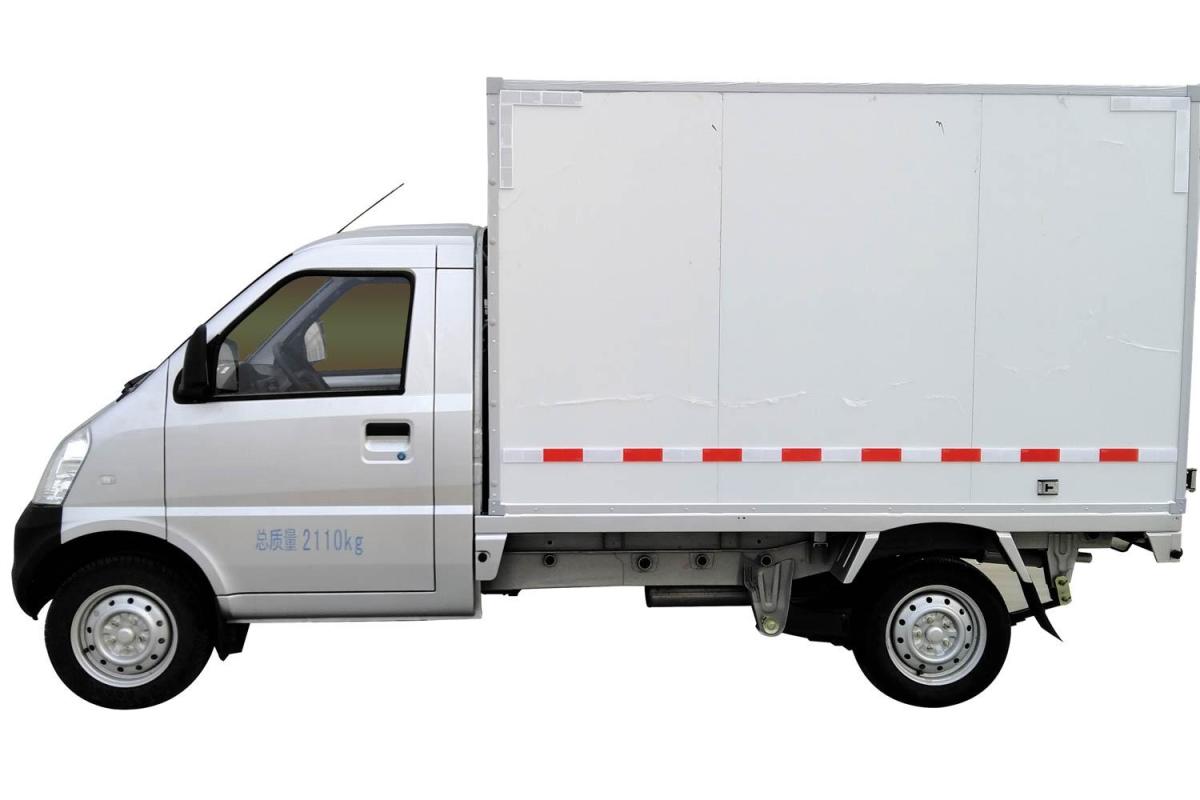 青羊五菱荣光小卡价格3.96万起 最高优惠0.01万