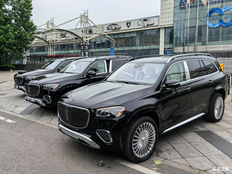 成都平行进口奔驰迈巴赫S级美版最新行情 售价288万元起