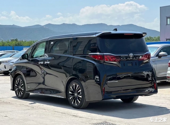 2024埃尔法平价销售81万起