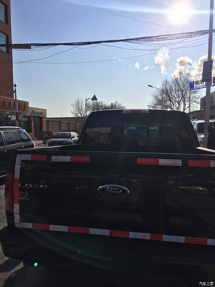 现购坦途墨版让利4万 欢迎前来试驾