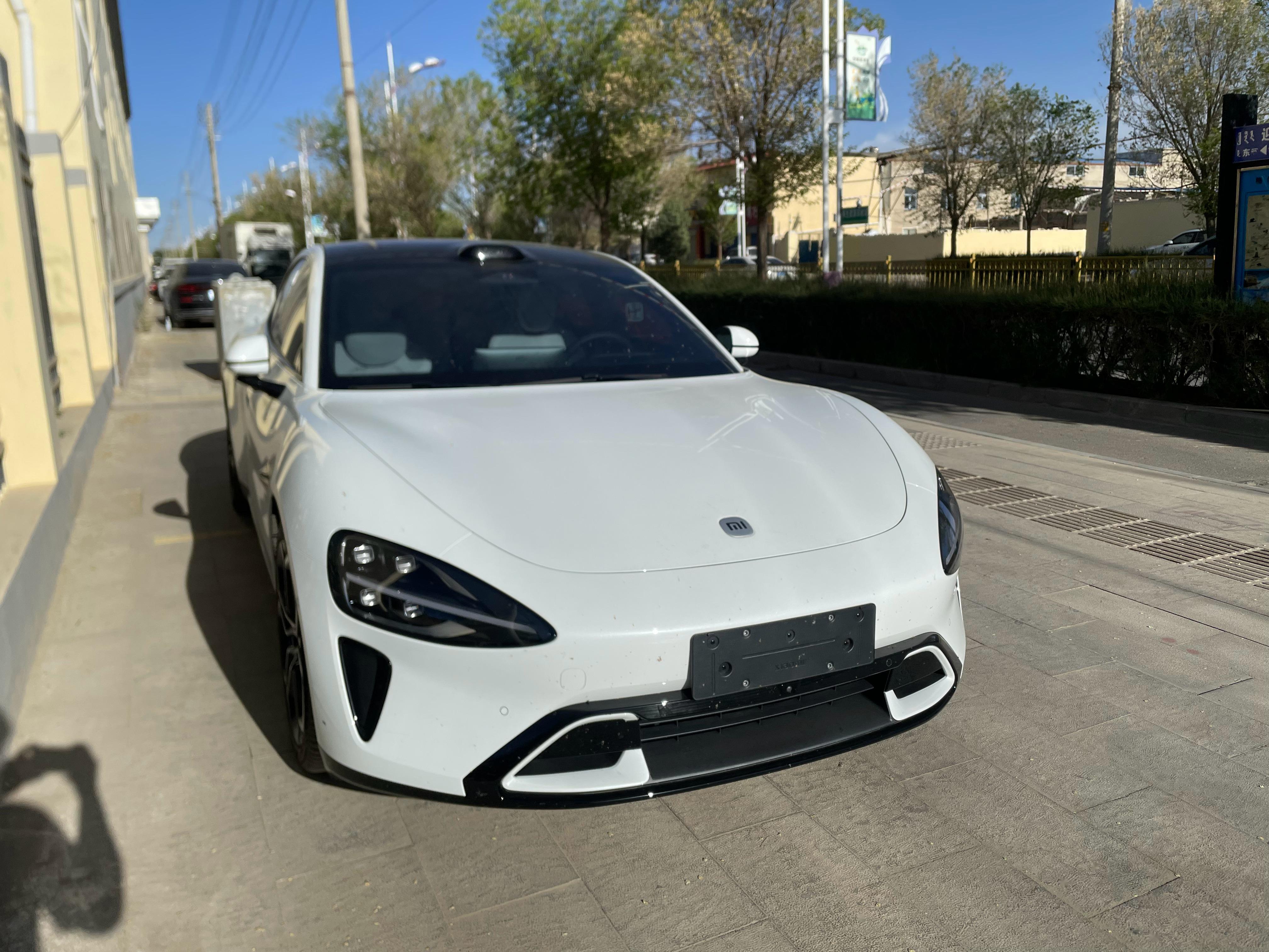 小米YU7 Max高清实车曝光 质感不输50万豪车