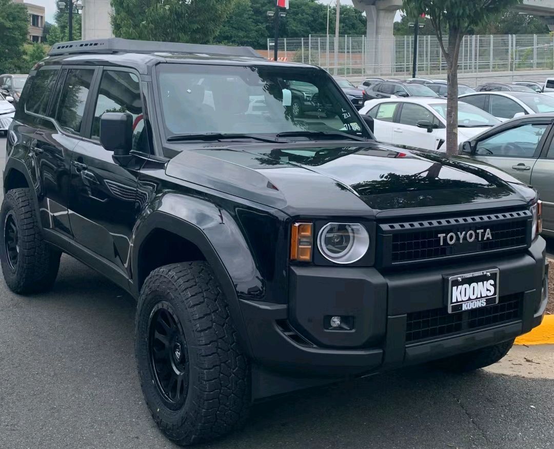 成都平行进口丰田普拉多欧版价格最低50万起售 售全国