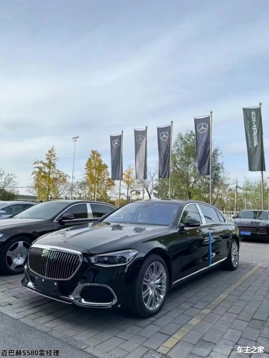 现购奔驰S级加版享6万优惠