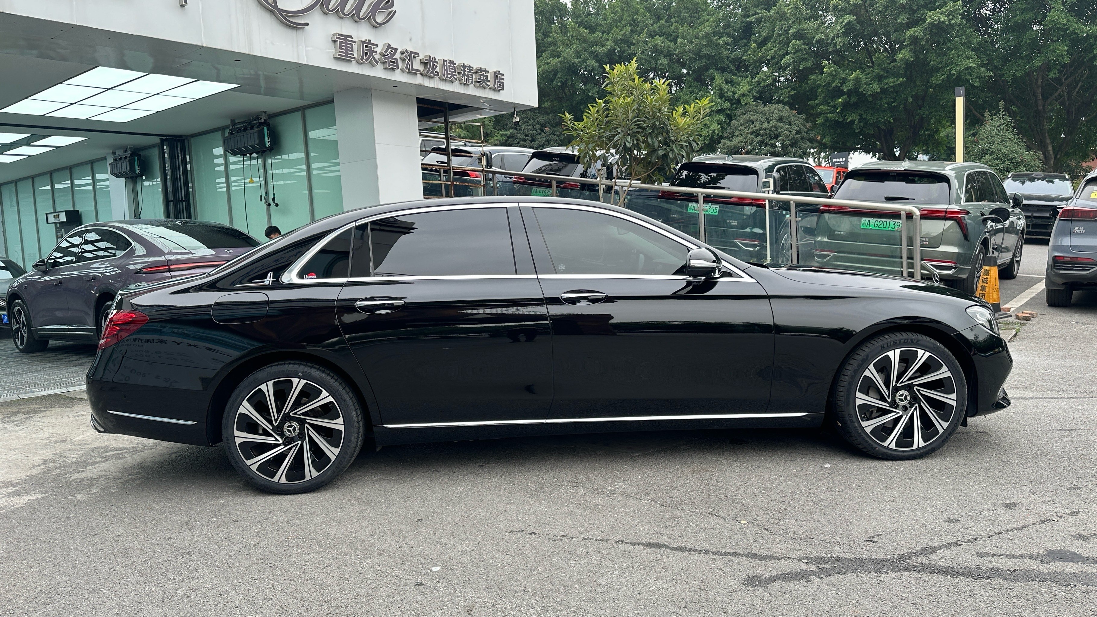 成都奔驰S级墨版降价6万 欢迎试乘试驾