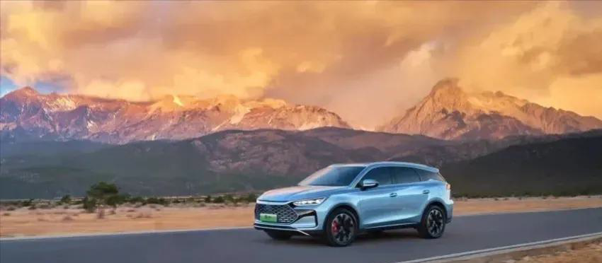 又一车企加入DeepSeek！极氪全新智舱即将上线