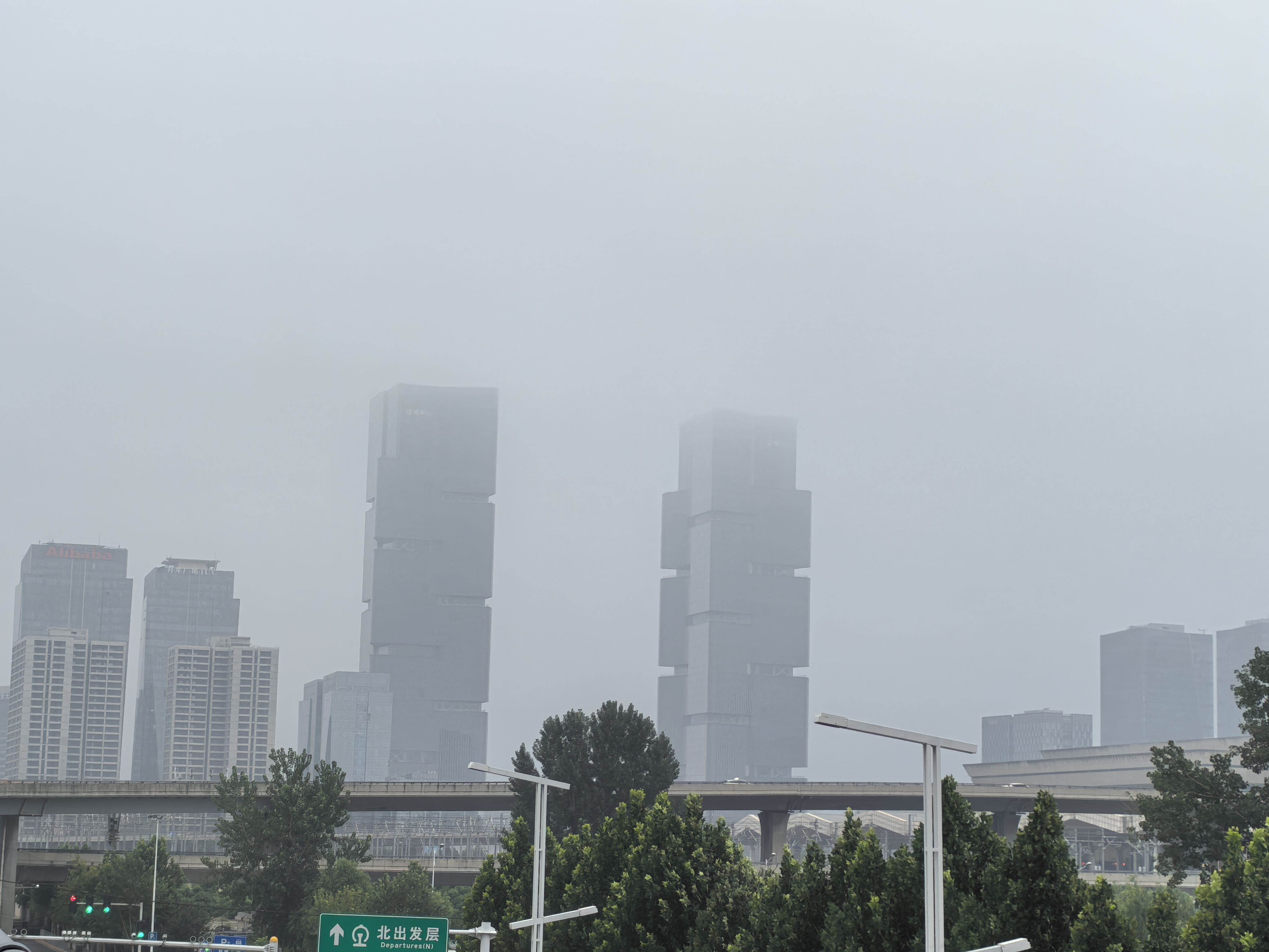 全国高铁的心脏！郑州东站变成了“郑妙东站”