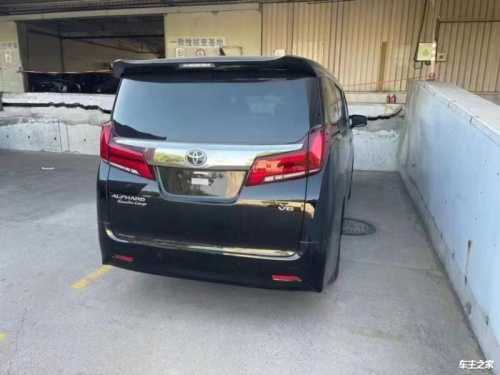 成都丰田埃尔法欧版价格最低133万起售 直降3.5万