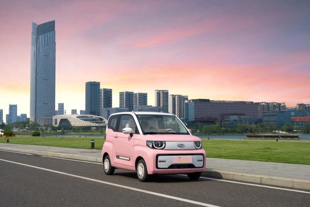 奇瑞新能源限时优惠 QQ冰淇淋1.69万起 小蚂蚁4.39万起