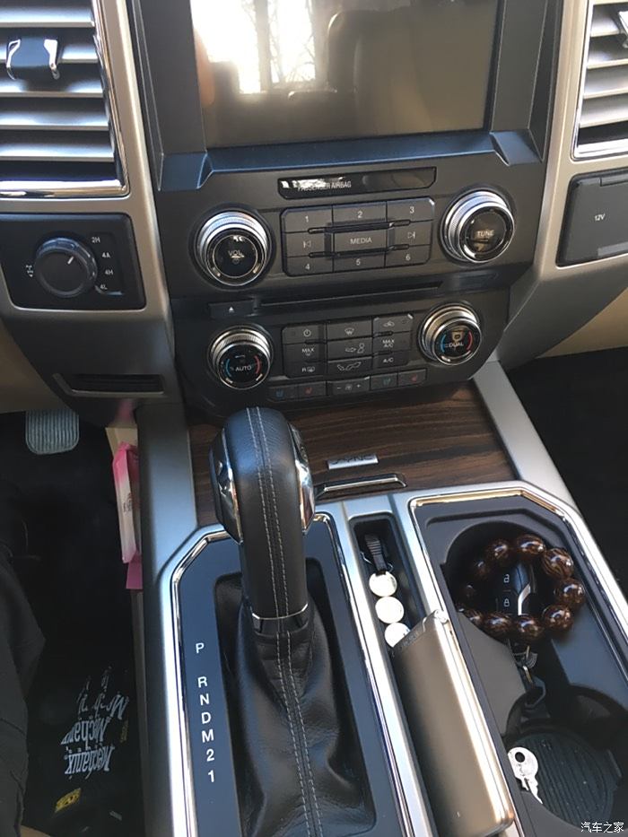 成都坦途墨版团购价格56万起 欢迎试乘试驾