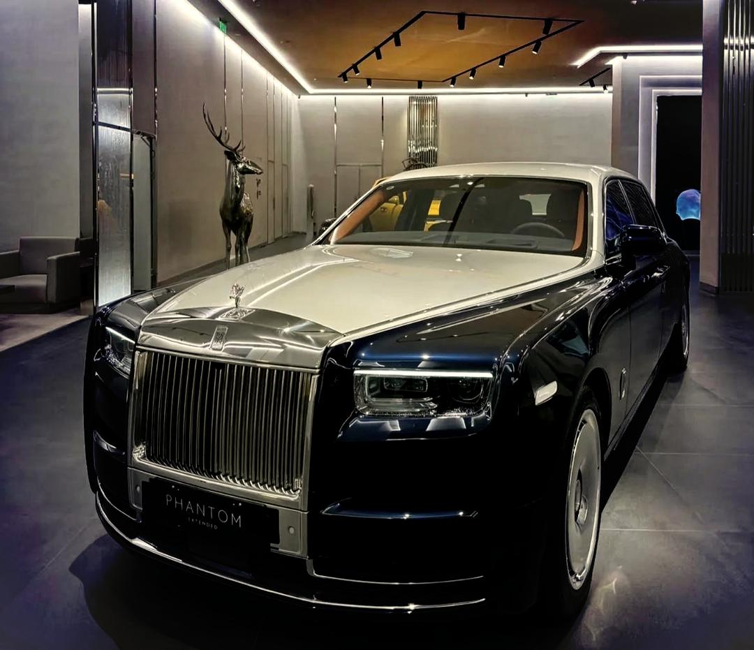 成都劳斯莱斯幻影团购价格847万起 售全国