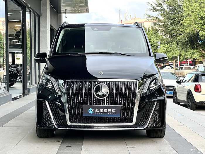 新款奔驰V级现车什么价