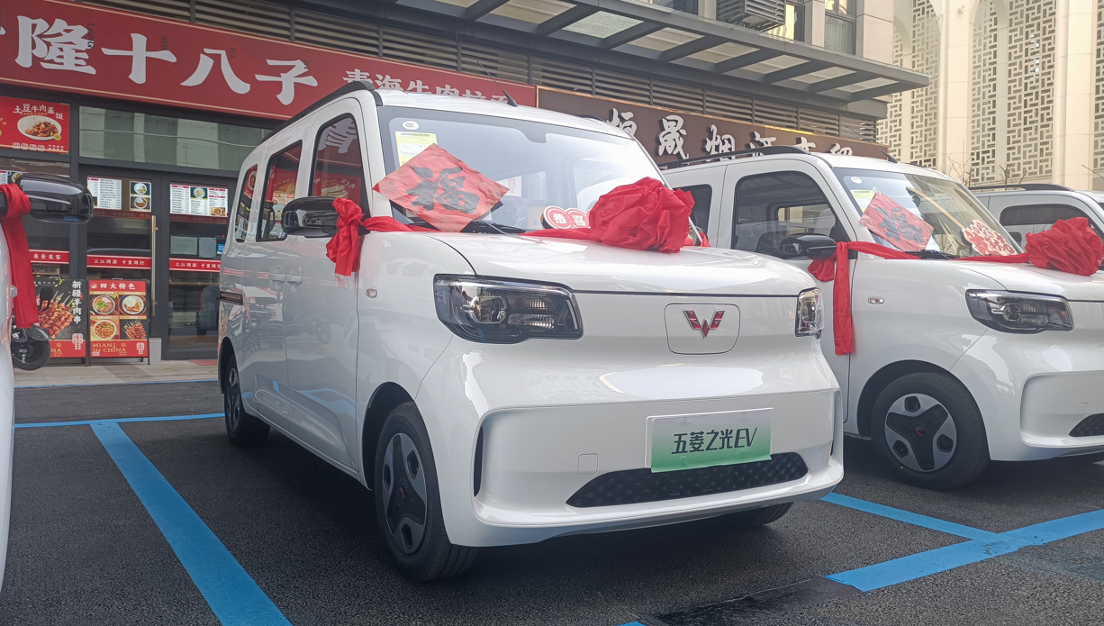 国产K-Car正式登场！五菱之光EV上市：4.78万起