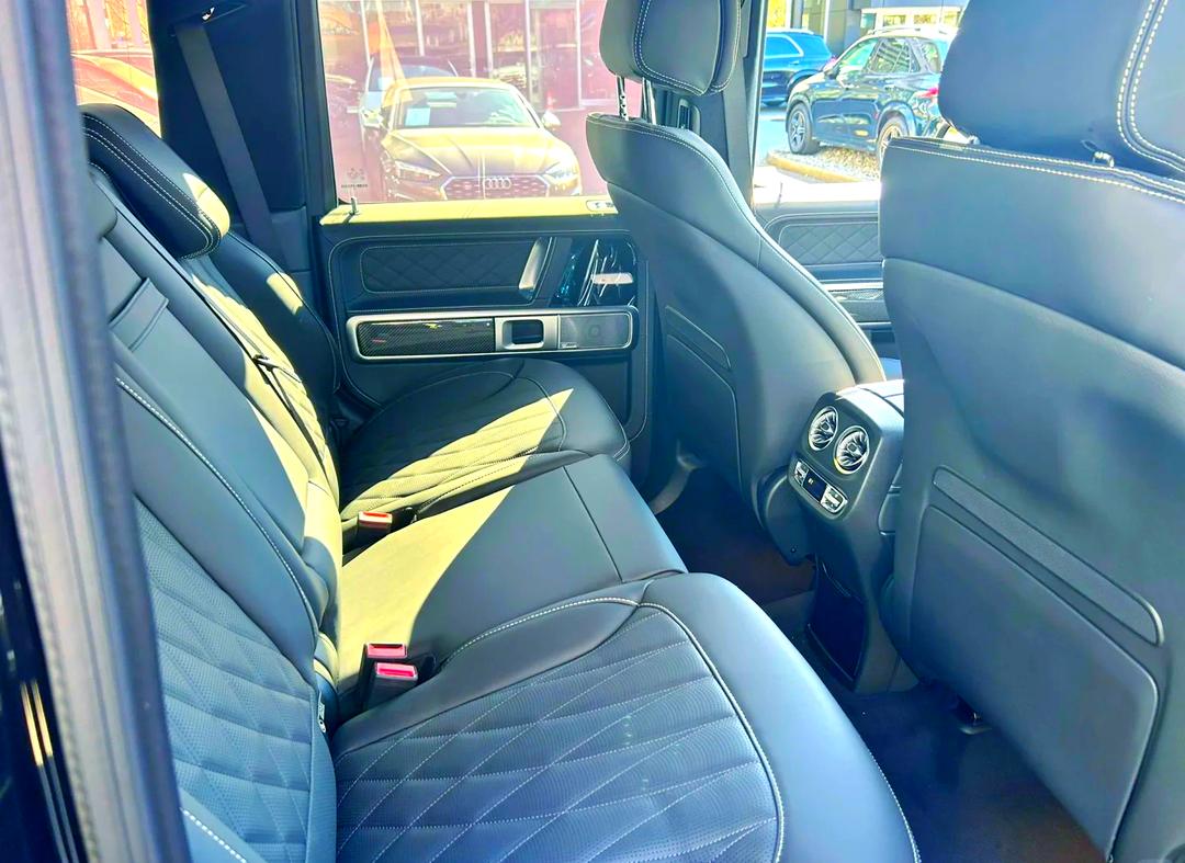 2024款奔驰G63韩版 配置提升220万起