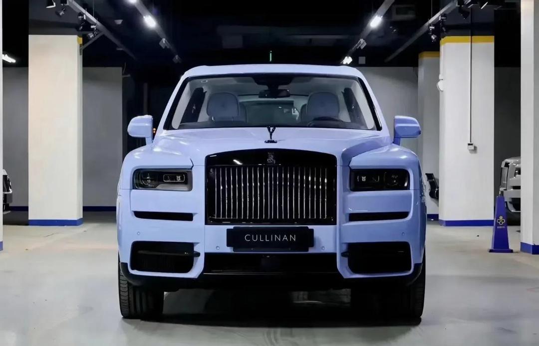 成都劳斯莱斯库里南限时优惠 目前691万元起售