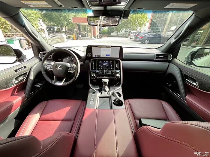 购雷克萨斯LX加版享43万优惠 仅140万可入手