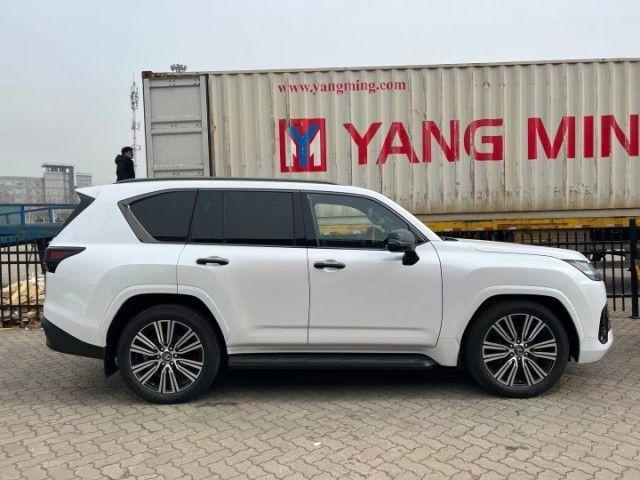 2024款雷克萨斯LX600首批火爆预售 售全国