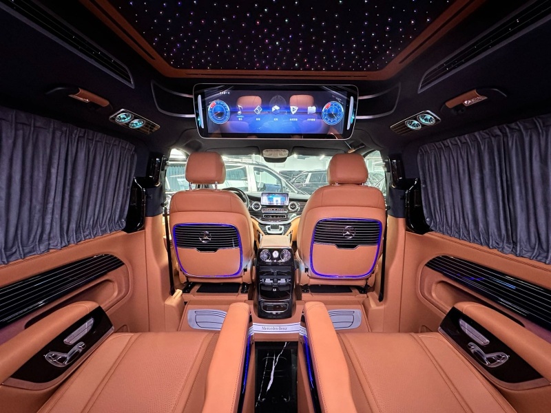 成都福建奔驰威霆2.0团购最高优惠4万 欢迎到店试驾