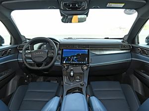 成都领克05新能源价格最低21.38万起 优惠高达1.40万