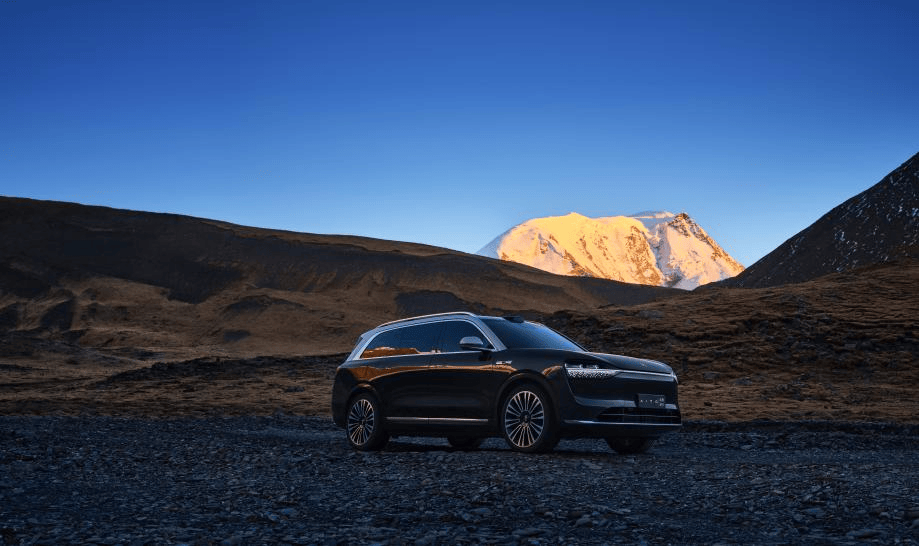 问界M9又上春晚 张兴海的一张蓝图再添妙笔