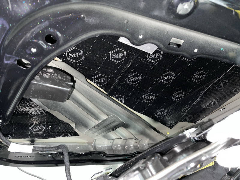 某纯电SUV低频路噪问题分析与优化