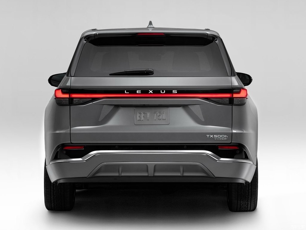 成都雷克萨斯LM亚洲版新款限时优惠 目前139万元起售