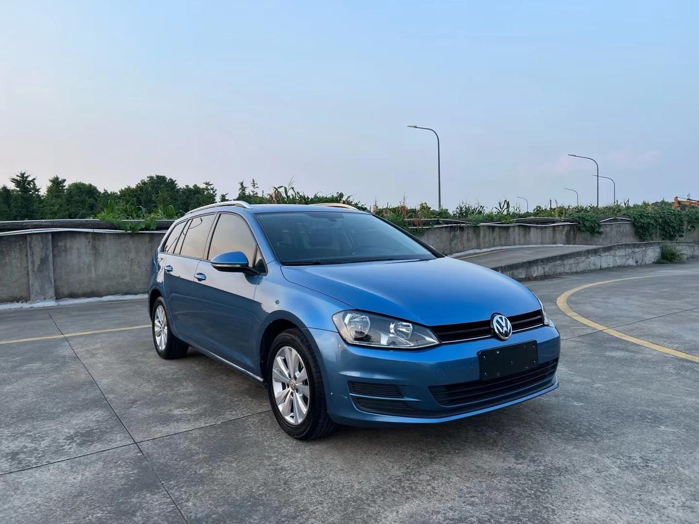 1月成都高尔夫上牌64辆，紧凑型车销量排名第31名