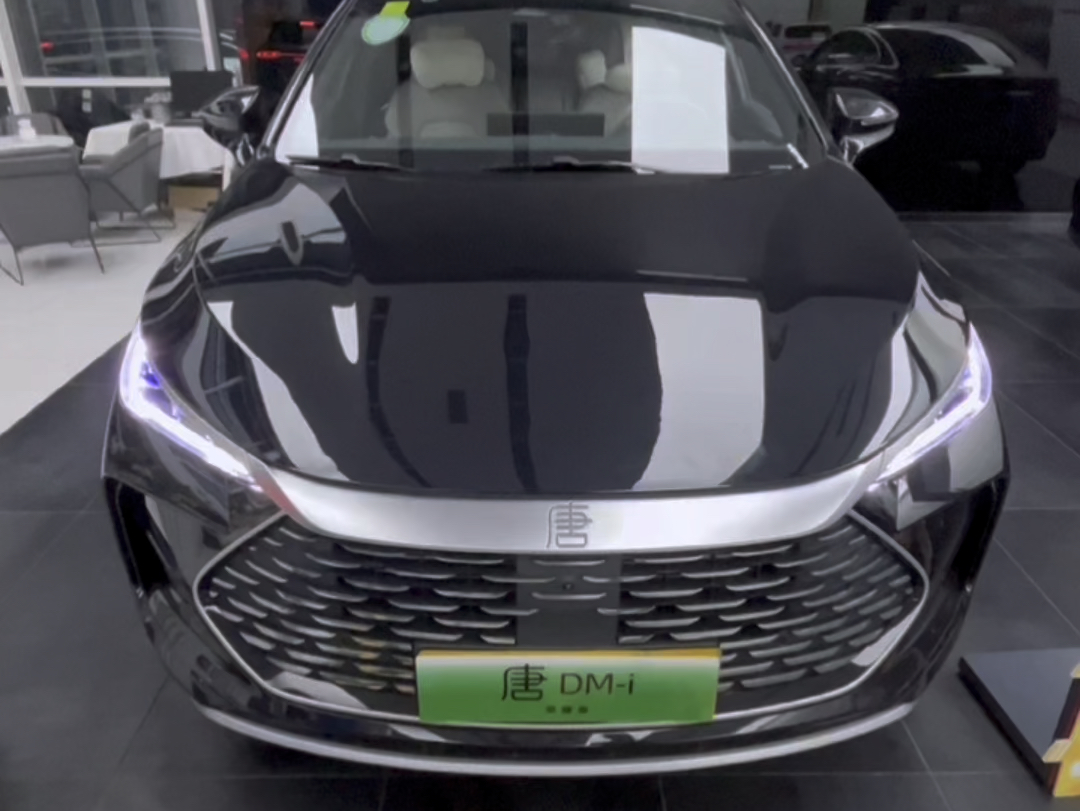 比亚迪唐L EV预售28万元起 5分钟充电400km 0-100km/h加速3.6秒