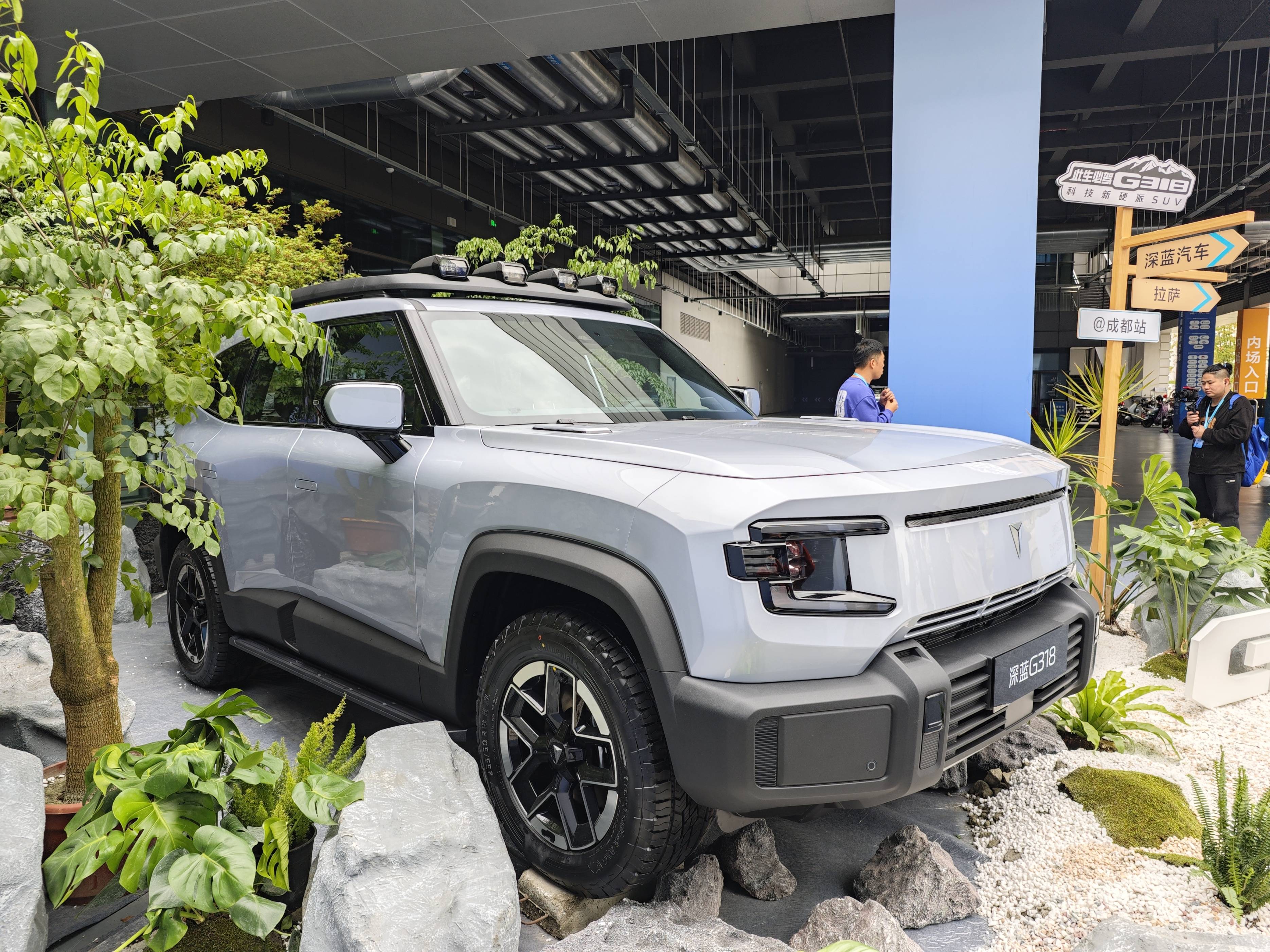 G318无忧穿越版正式亮相，深蓝的一帖猛药？