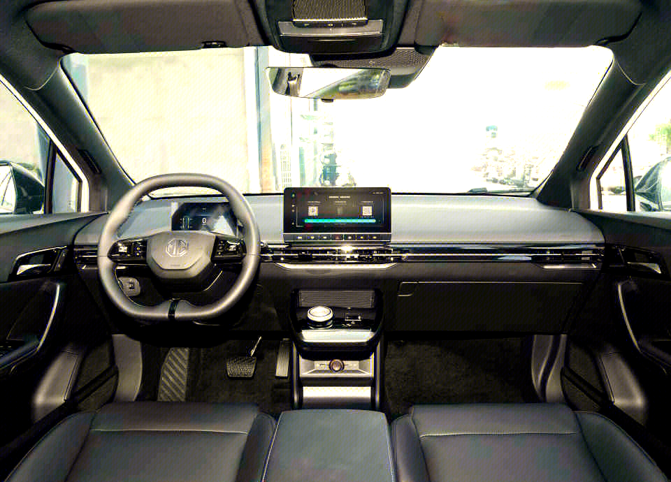 全新造型设计 轮圈选配有点意思 全新名爵MG4 EV申报信息