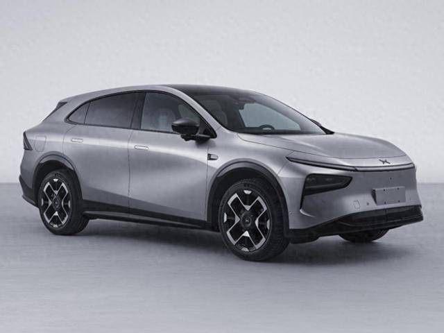 小鹏G7内饰图曝光，预计售价25万左右，主打智能化和大空间！