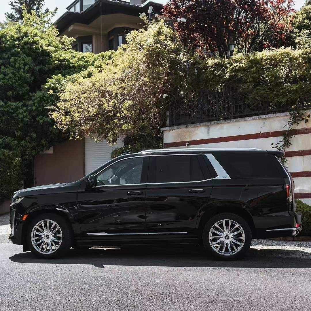 成都远卓名车宝马X7平行进口降价18.8万 仅99万可入手