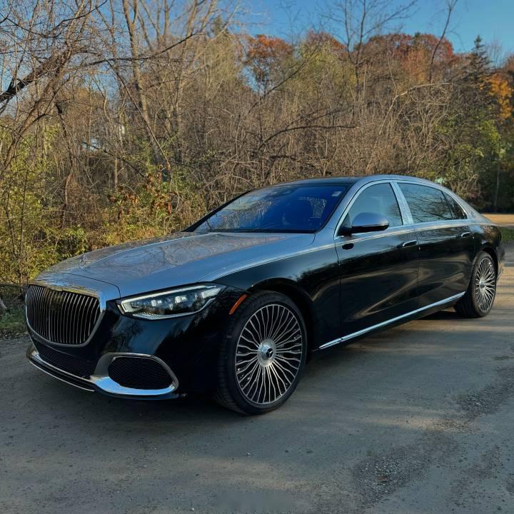 2025新款迈巴赫S级团购价格135万起 欢迎前来试驾