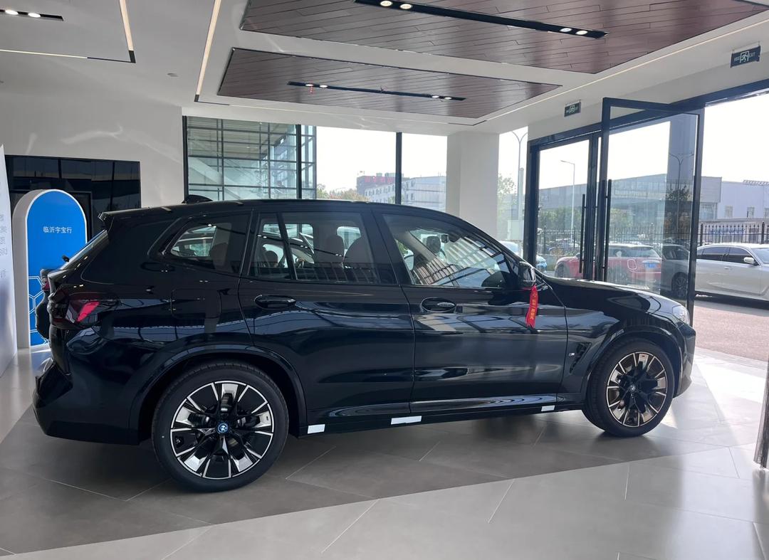 成都宝马iX3最高降16.00万 最低仅售24.50万