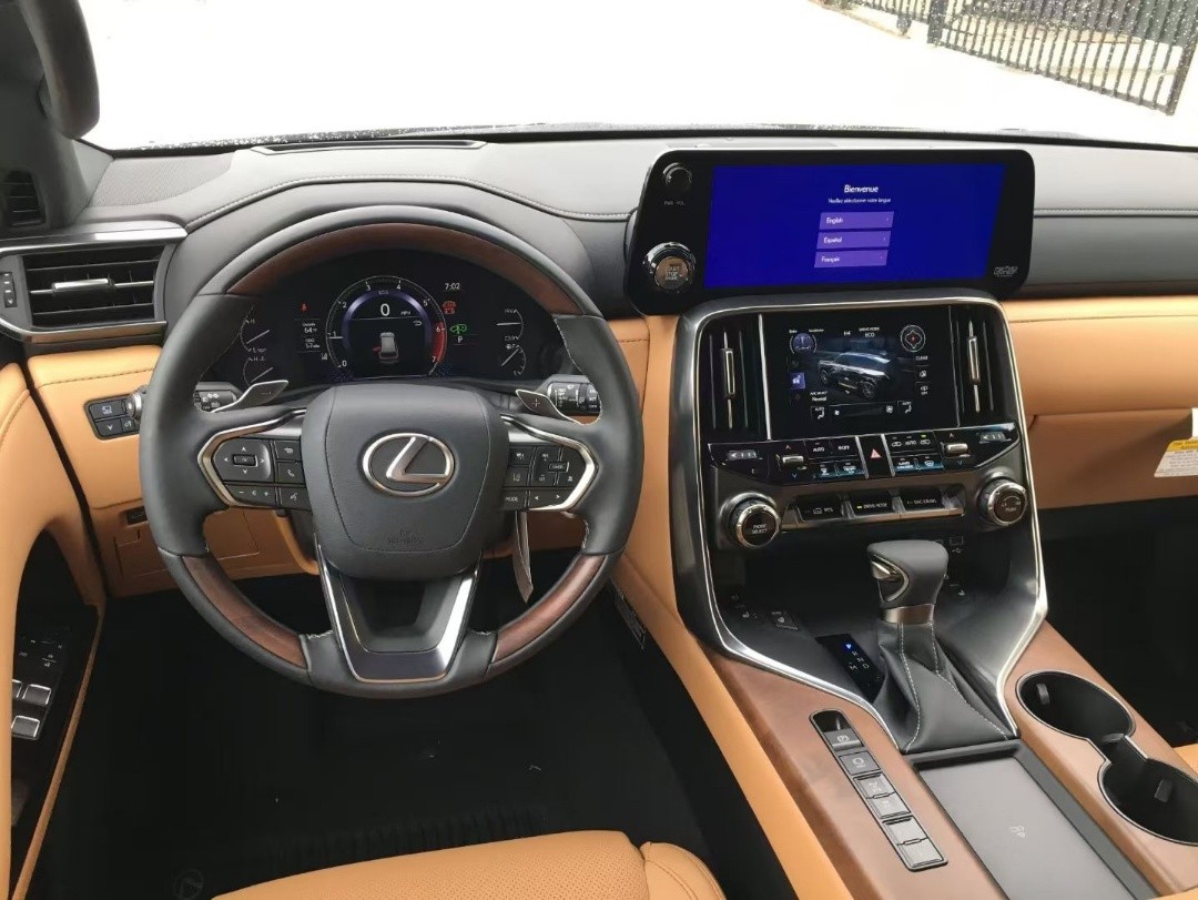 2024款雷克萨斯LX600 4座3.5TT即将开售