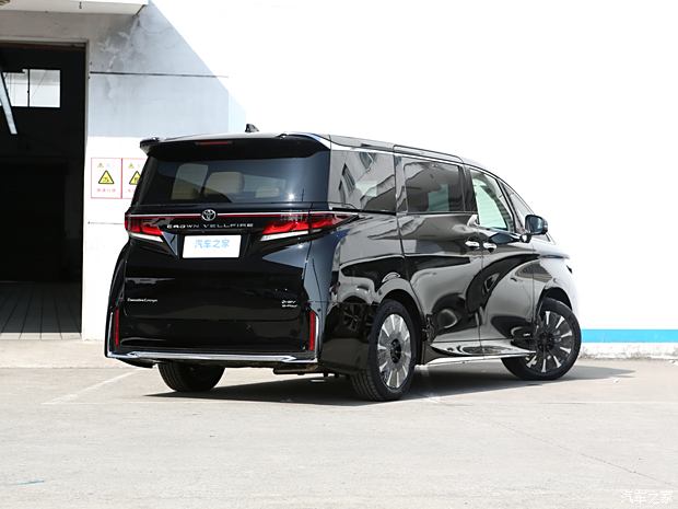 深圳成美名车中心威尔法限时优惠 目前90万元起售