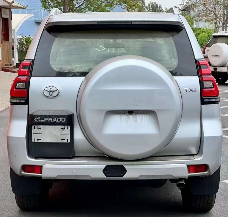 成都平行进口丰田普拉多中东版最高优惠7.8万