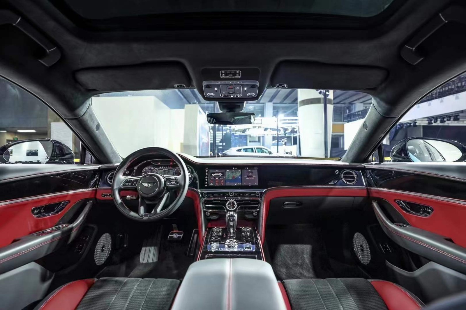 四川腾达东远名车奔驰GLS美版降价促销中 购车让利20万元