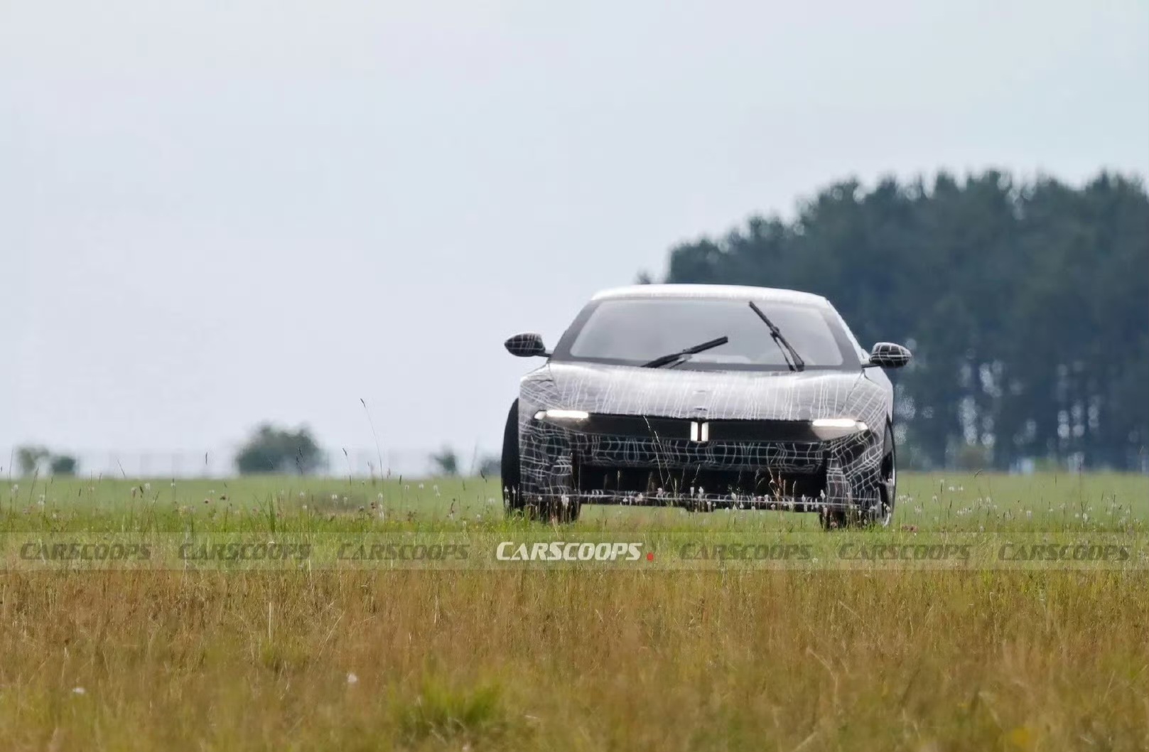 宝马发布全新一代智能电子电气架构