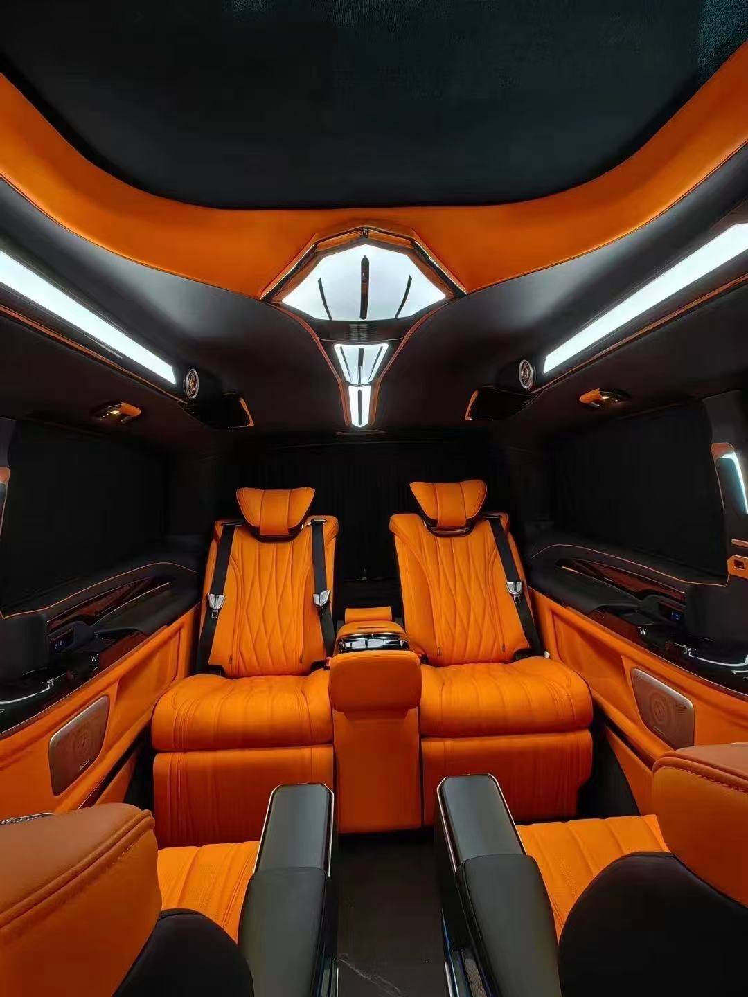 奔驰V260L定制环球系列气场碾压埃尔法 展厅现车 售全国