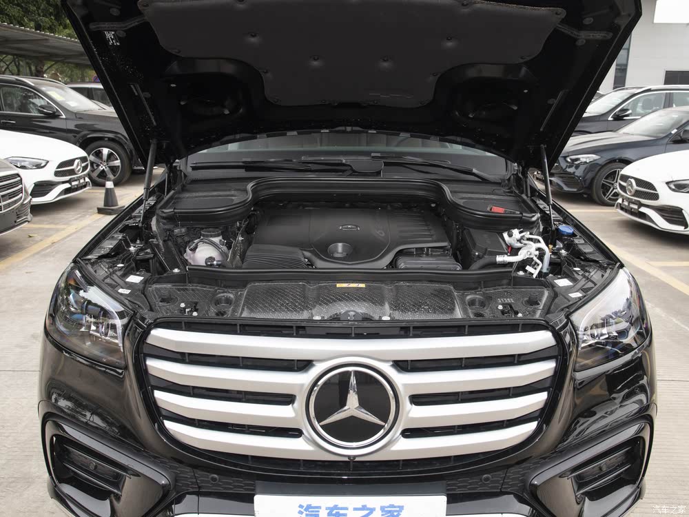 平行进口奔驰GLS加版目前售价106万起 欢迎试乘试驾