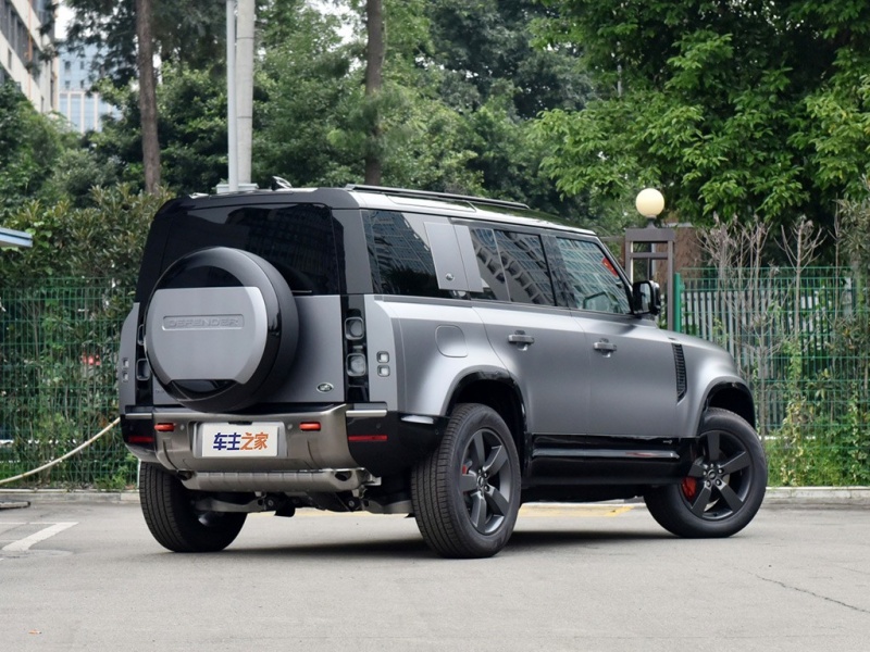 2025新款卫士欧版优惠20万 欢迎试乘试驾