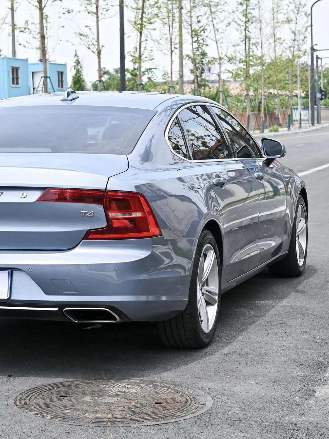 现款售40.69万起 新款沃尔沃S90将于5月29日上市 外观内饰均升级