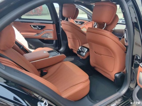 新款奔驰S级美版轿车配置动力详细解读