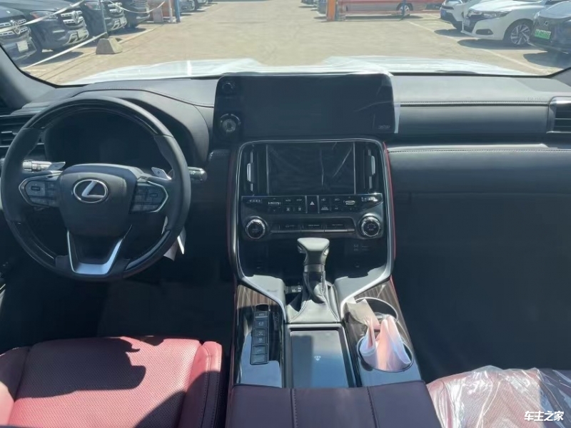 平行进口雷克萨斯LX欧规版团购最高优惠10万 售四川