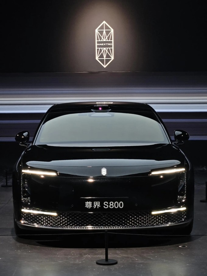 百万级身价 能否承担国产旗舰天花板头衔？一文看懂尊界S800